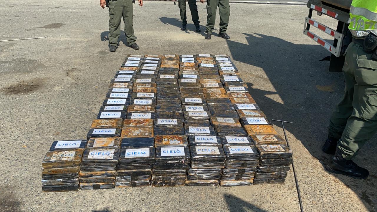 Caen 550 kilos de cocaína en el norte del Valle. Dos capturados